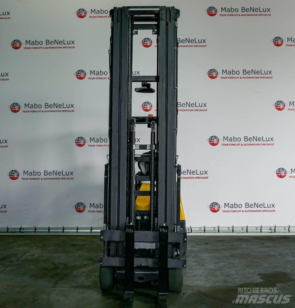 Aisle-Master 20NE Reachtruck voor hoog niveau