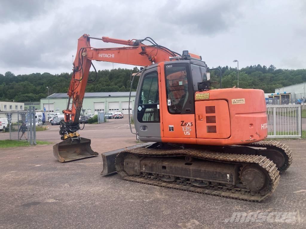 Hitachi ZX 135 US Rupsgraafmachines