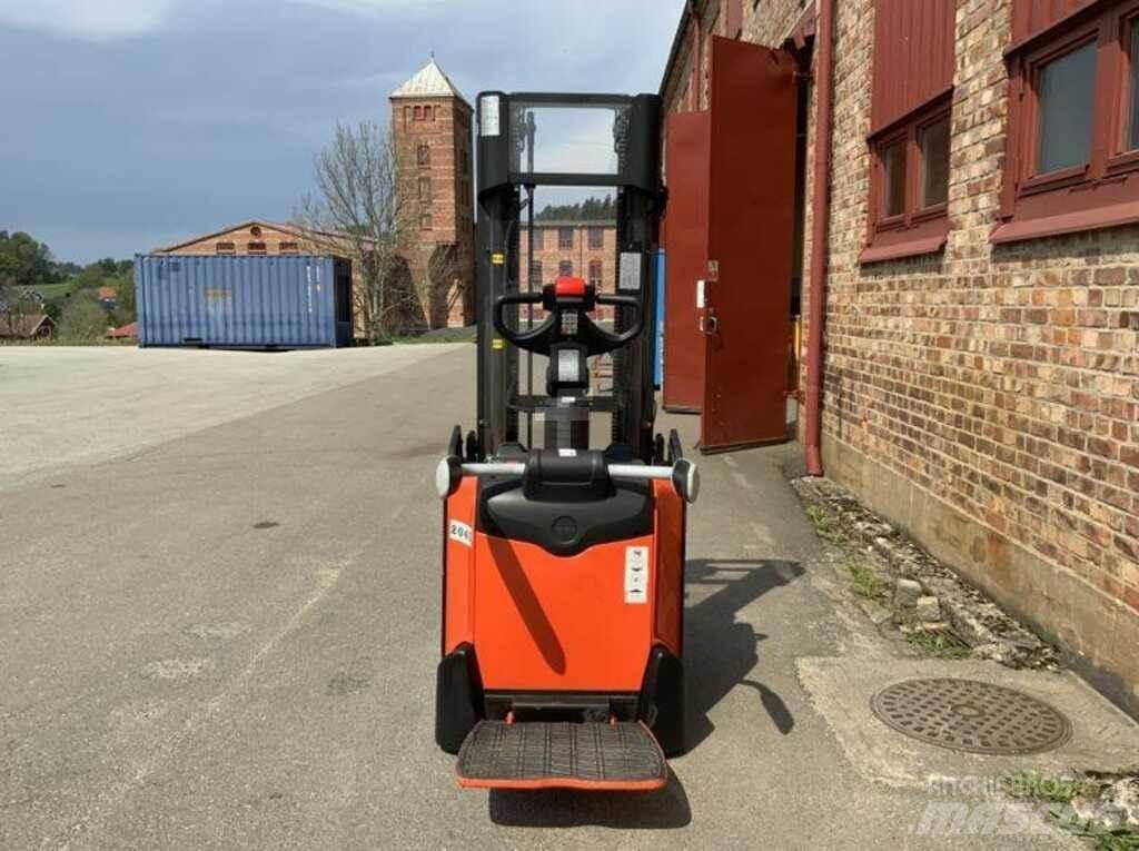 BT SPE 120 L Stapelaar meeloop