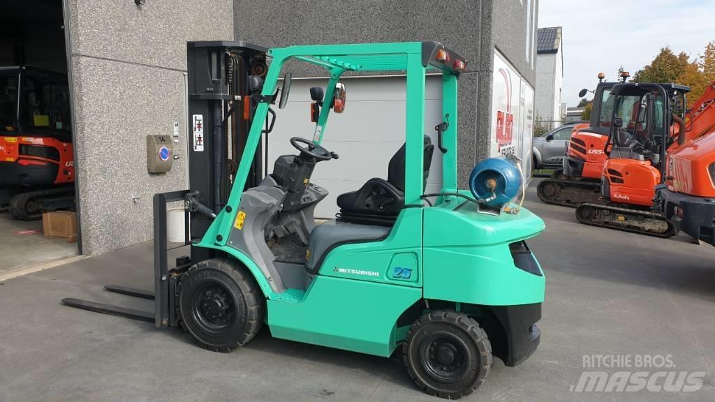 Mitsubishi FGE25NT LPG heftrucks