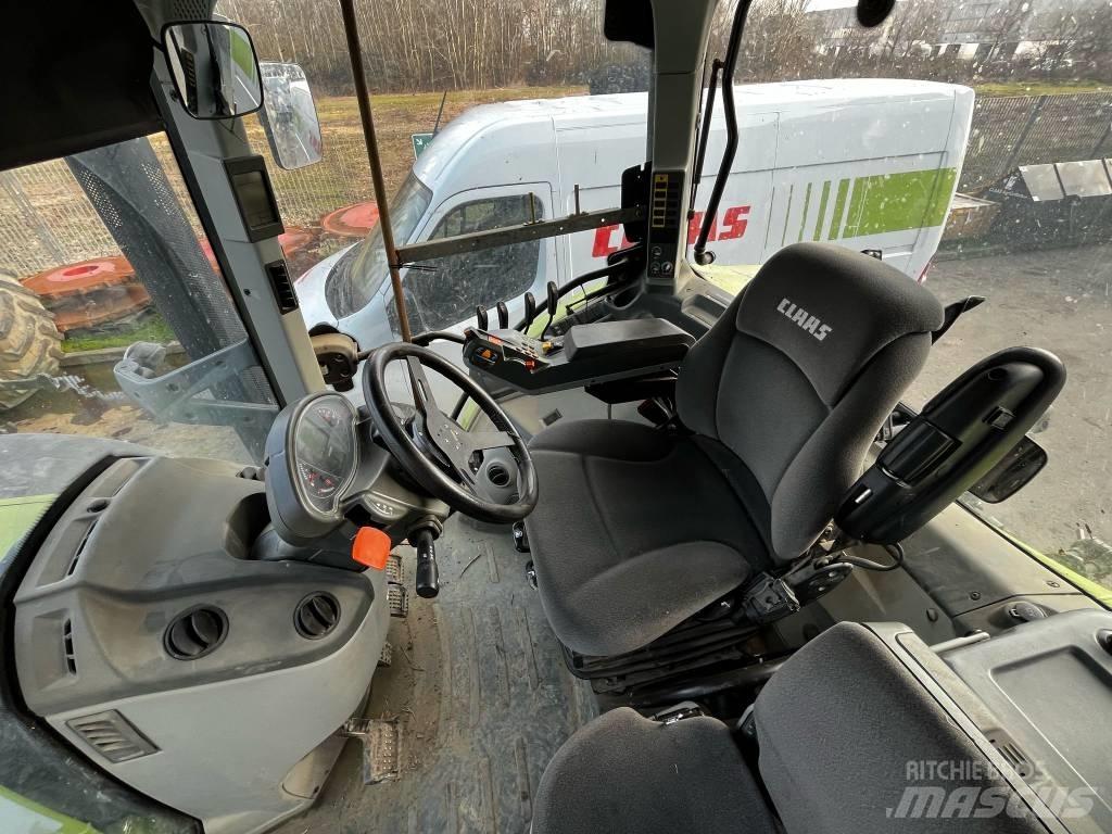 CLAAS Arion 650 Tractoren
