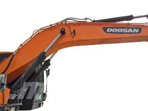 Doosan DX 210 W Wielgraafmachines