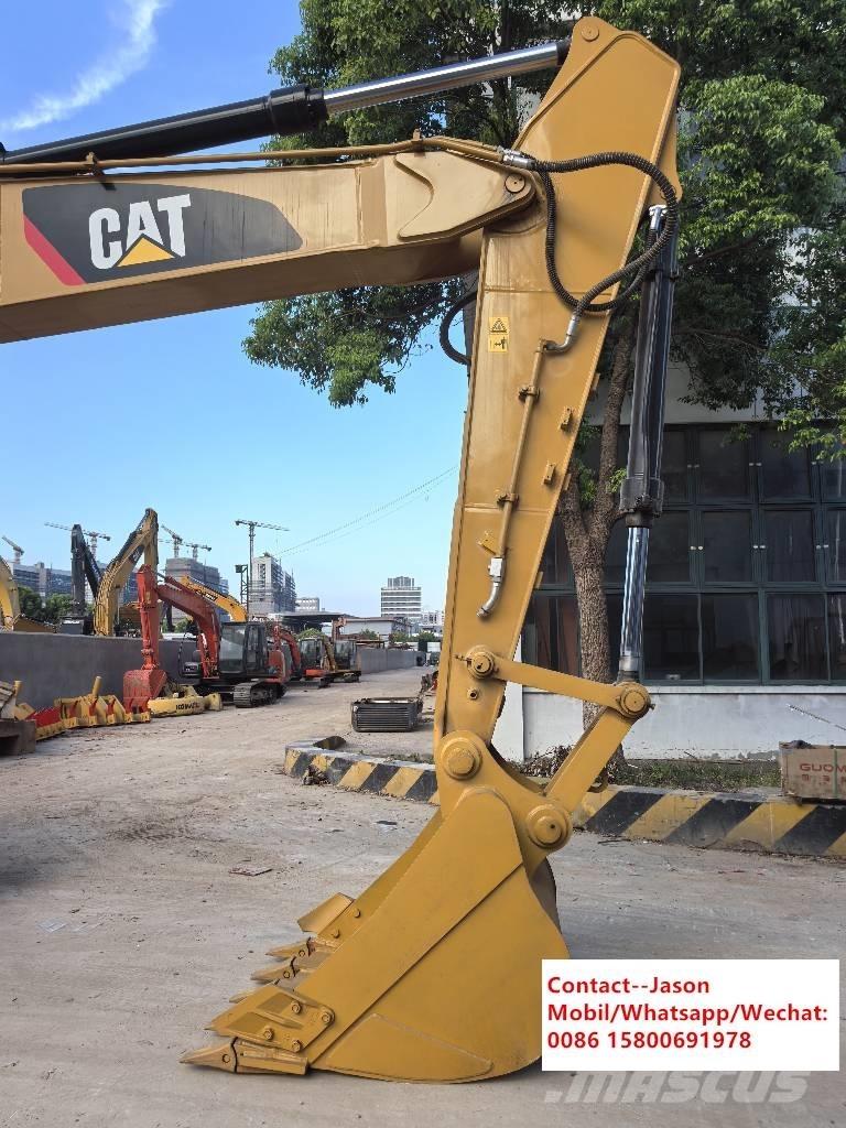 CAT 320D2 Rupsgraafmachines