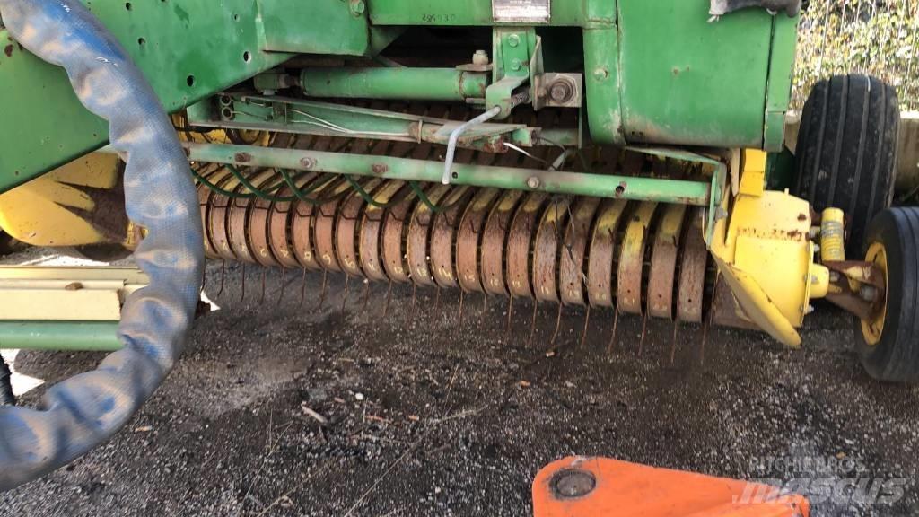 John Deere 550 Ronde-balenpersen