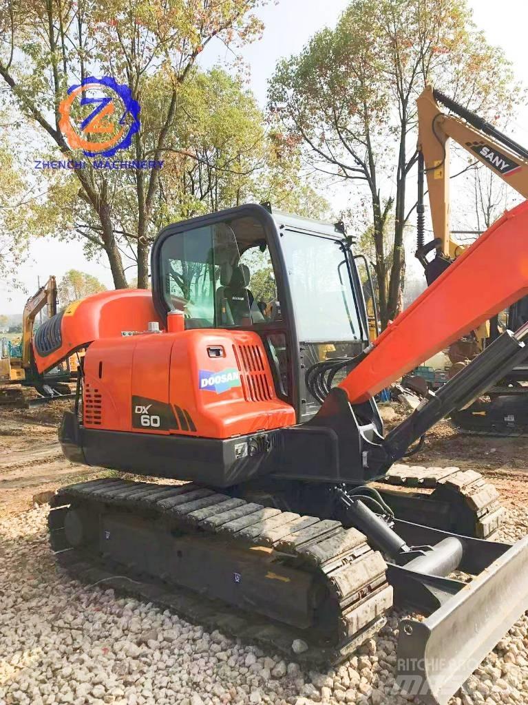 Doosan DX 60 Minigraafmachines < 7t