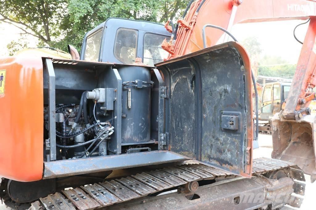 Hitachi EX 120-5 Rupsgraafmachines