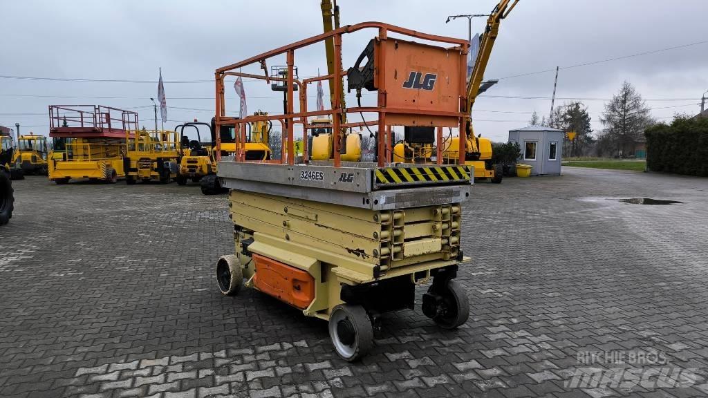 JLG 3246 ES Schaarhoogwerkers