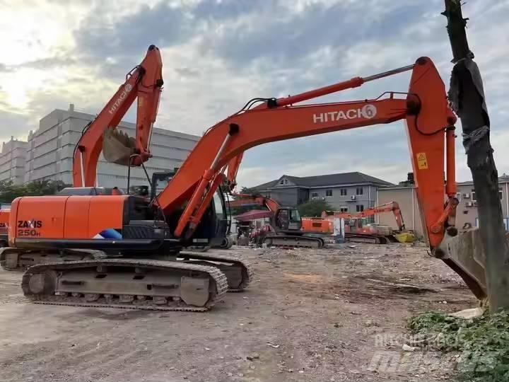 Hitachi ZX 250 Rupsgraafmachines