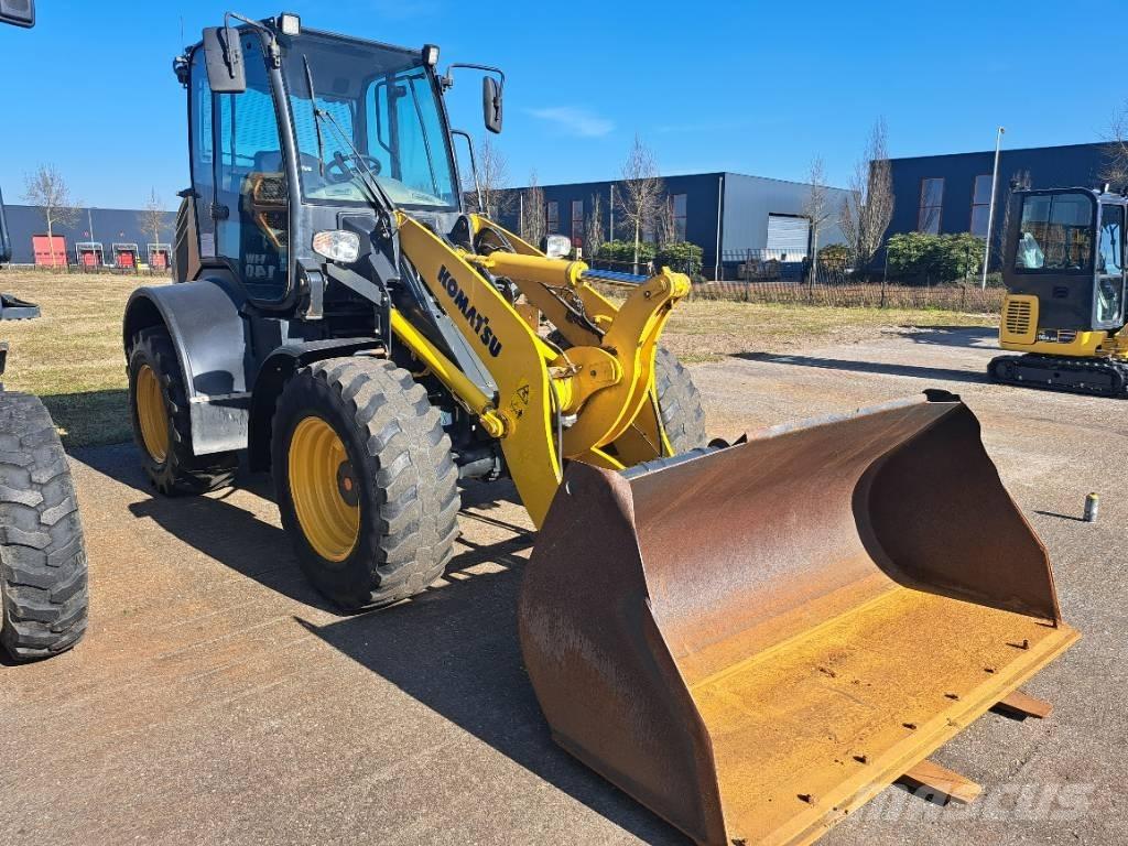 Komatsu WA100-8E0 Wielladers