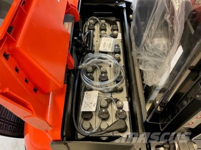 Toyota SWE 120 L Stapelaar meeloop