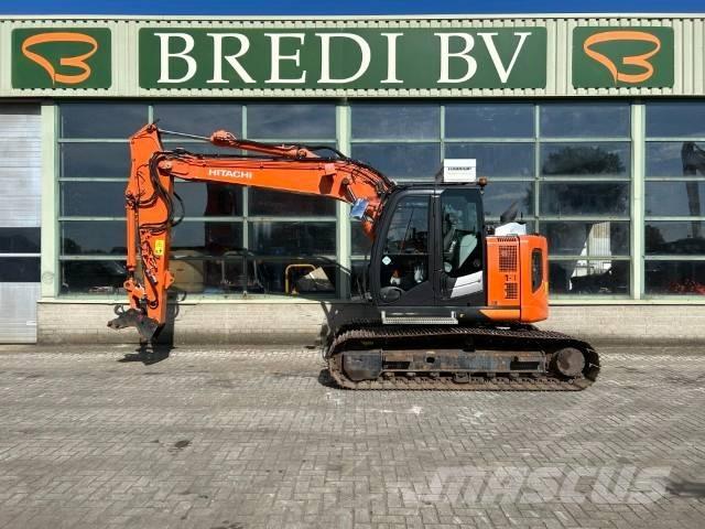 Hitachi ZX 135 US-6 Rupsgraafmachines