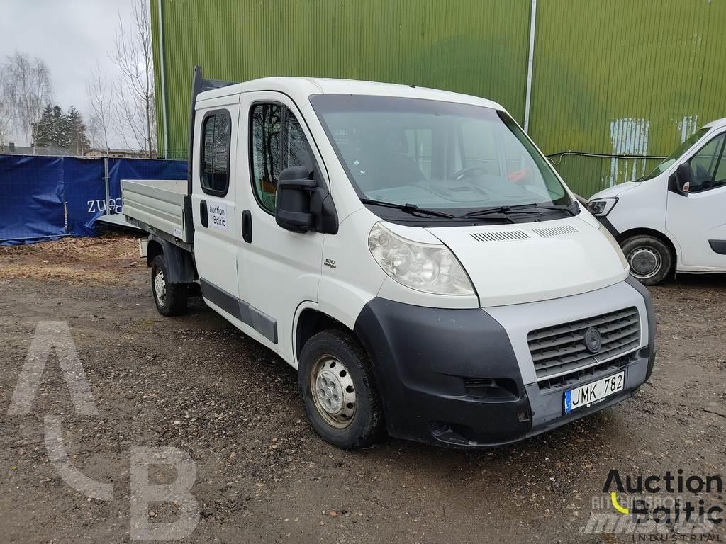 Fiat Ducato Bestelwagens met open laadbak
