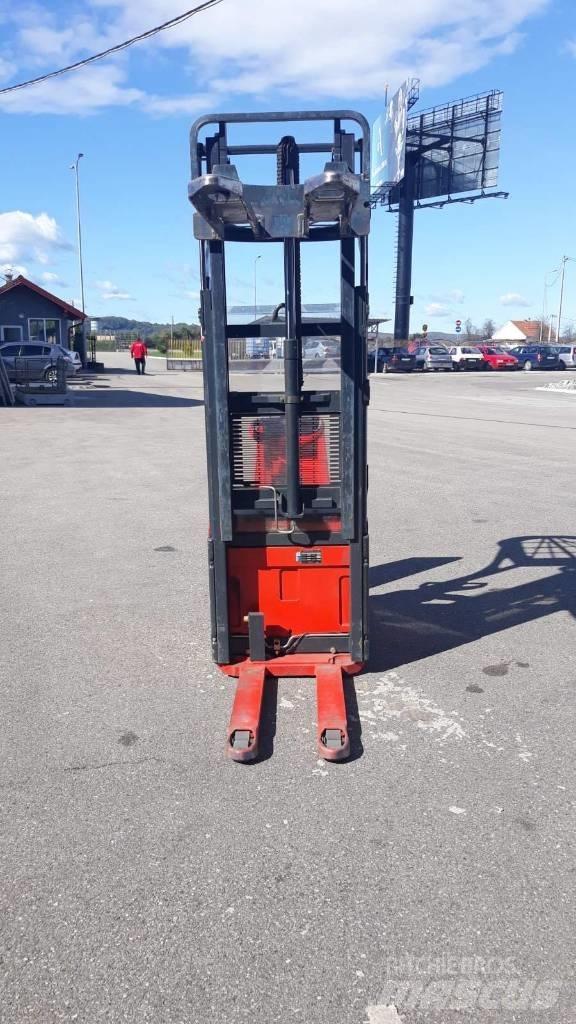Linde L14 Stapelaar meeloop