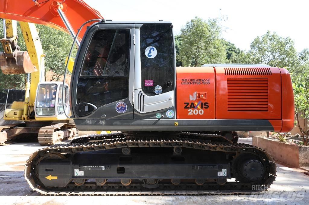 Hitachi ZX 200 LC-6 Rupsgraafmachines