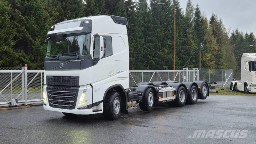 Volvo FH500 10X4 Chassis met cabine