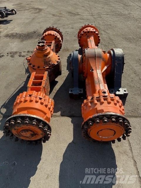 Doosan DL 400 AXLES Assen
