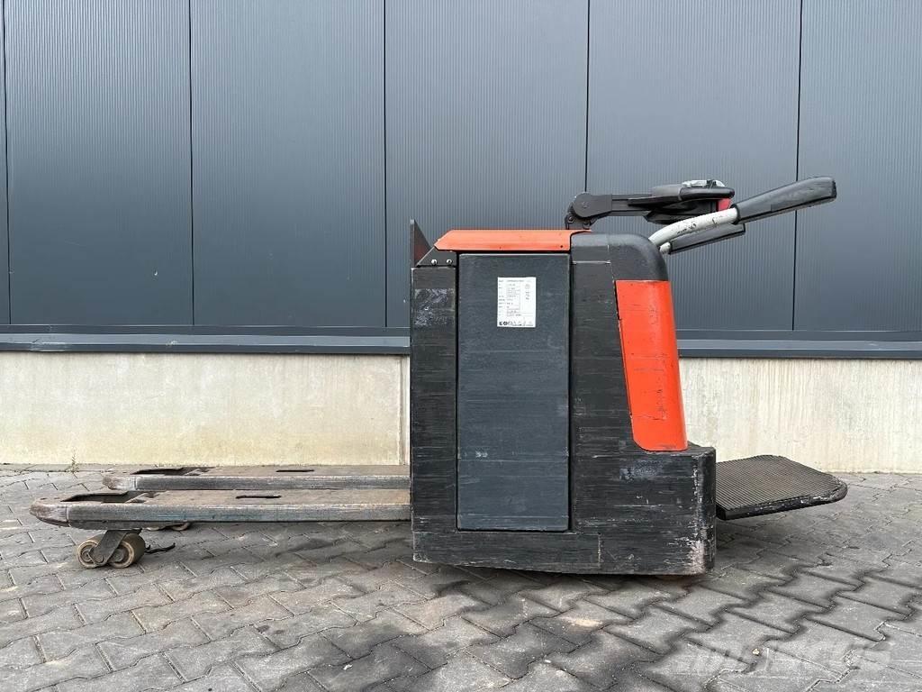 BT LPE240/M Stapelaar meeloop