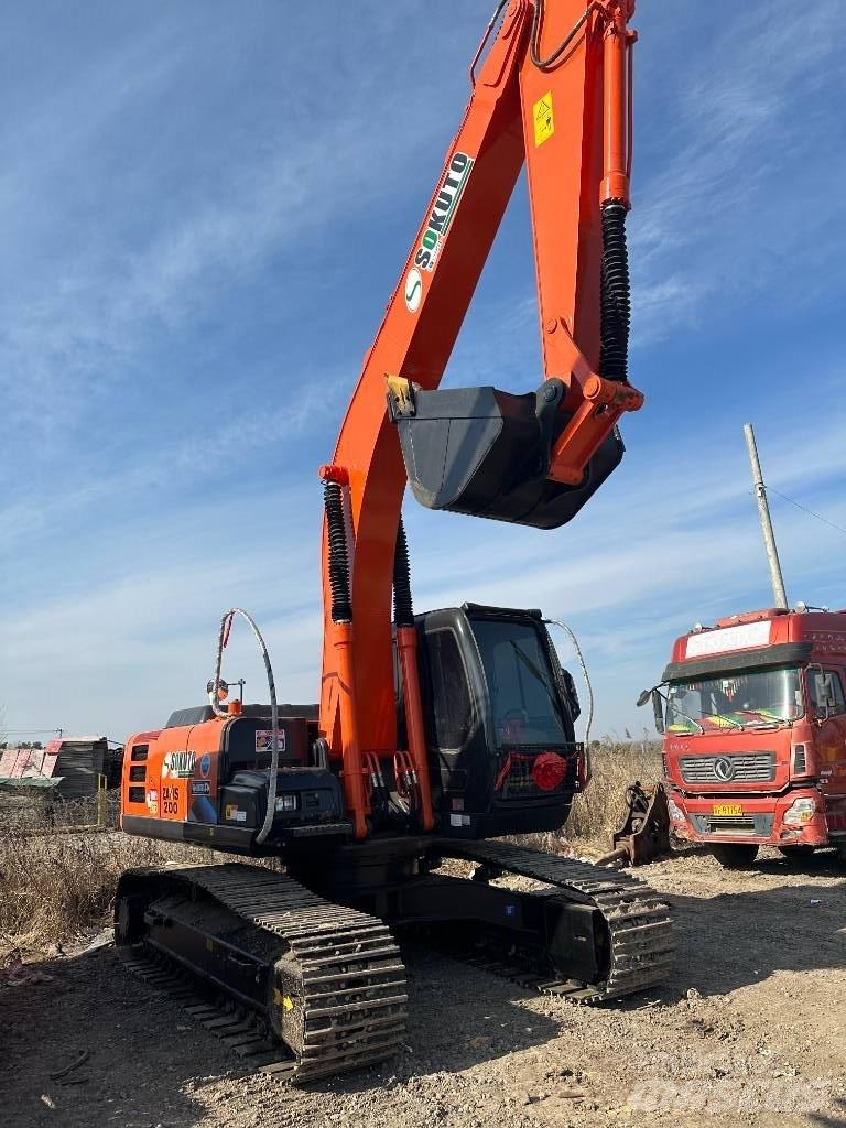 Hitachi ZX 200 Rupsgraafmachines