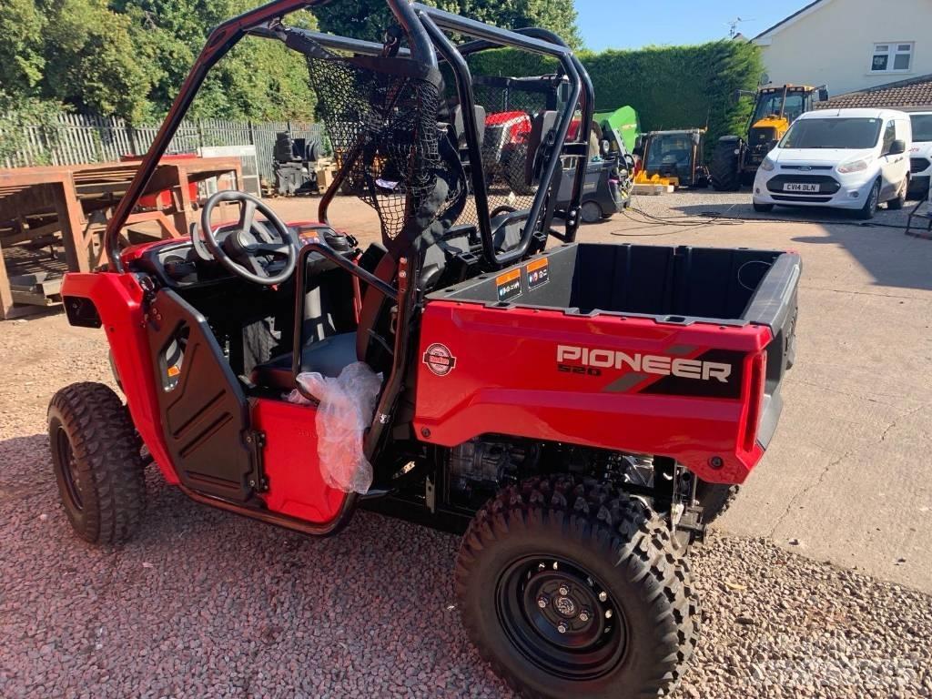 Honda Pioneer 520 Utiliteitsmachines