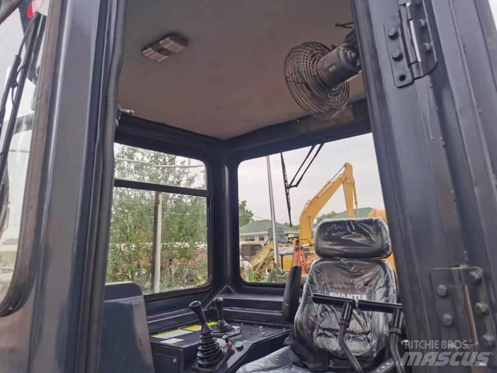 Shantui SD 32 Rupsdozers