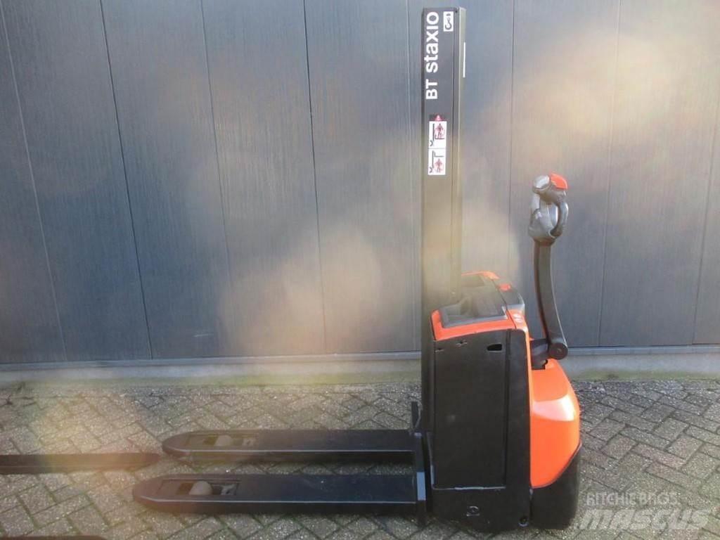 BT SWE 080L Stapelaar meeloop