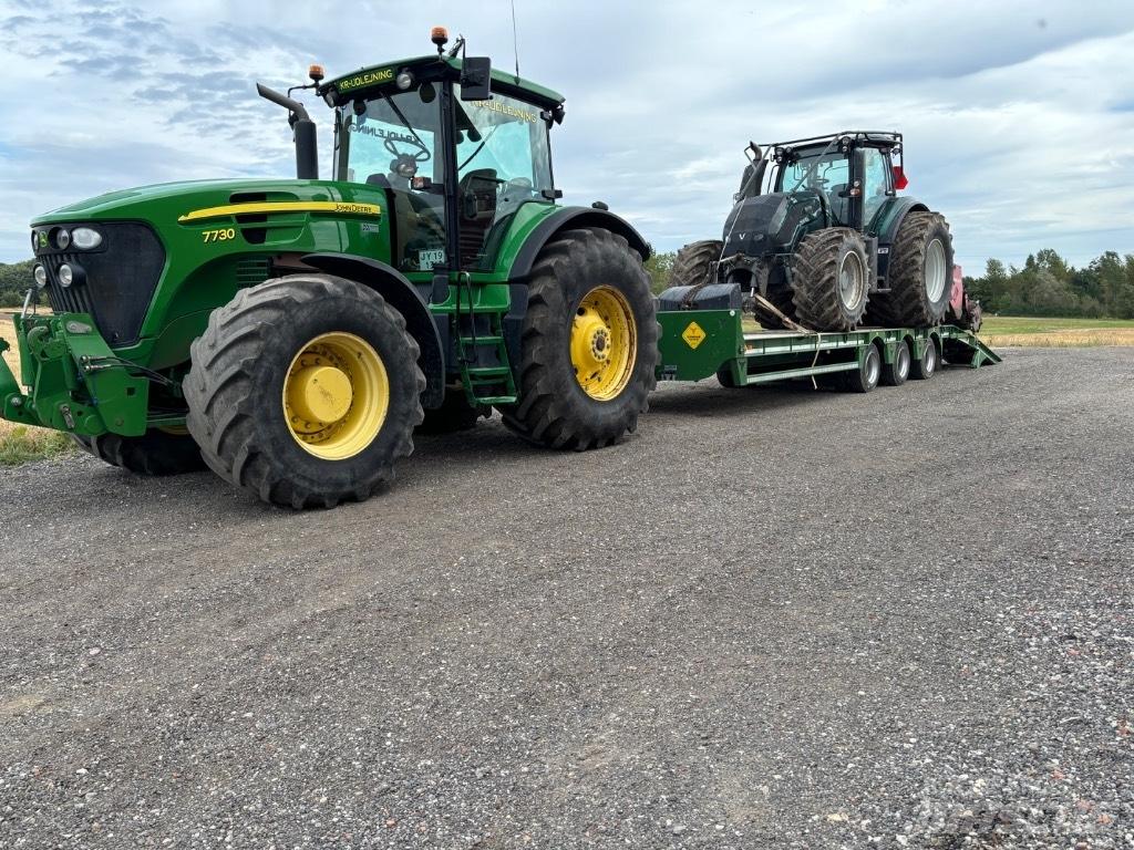 John Deere 7730 Tractoren