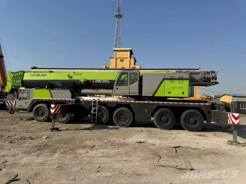 Zoomlion 220 Ton Kranen voor alle terreinen
