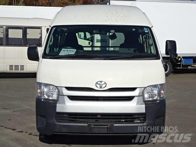 Toyota LDF-KDH221K Anders