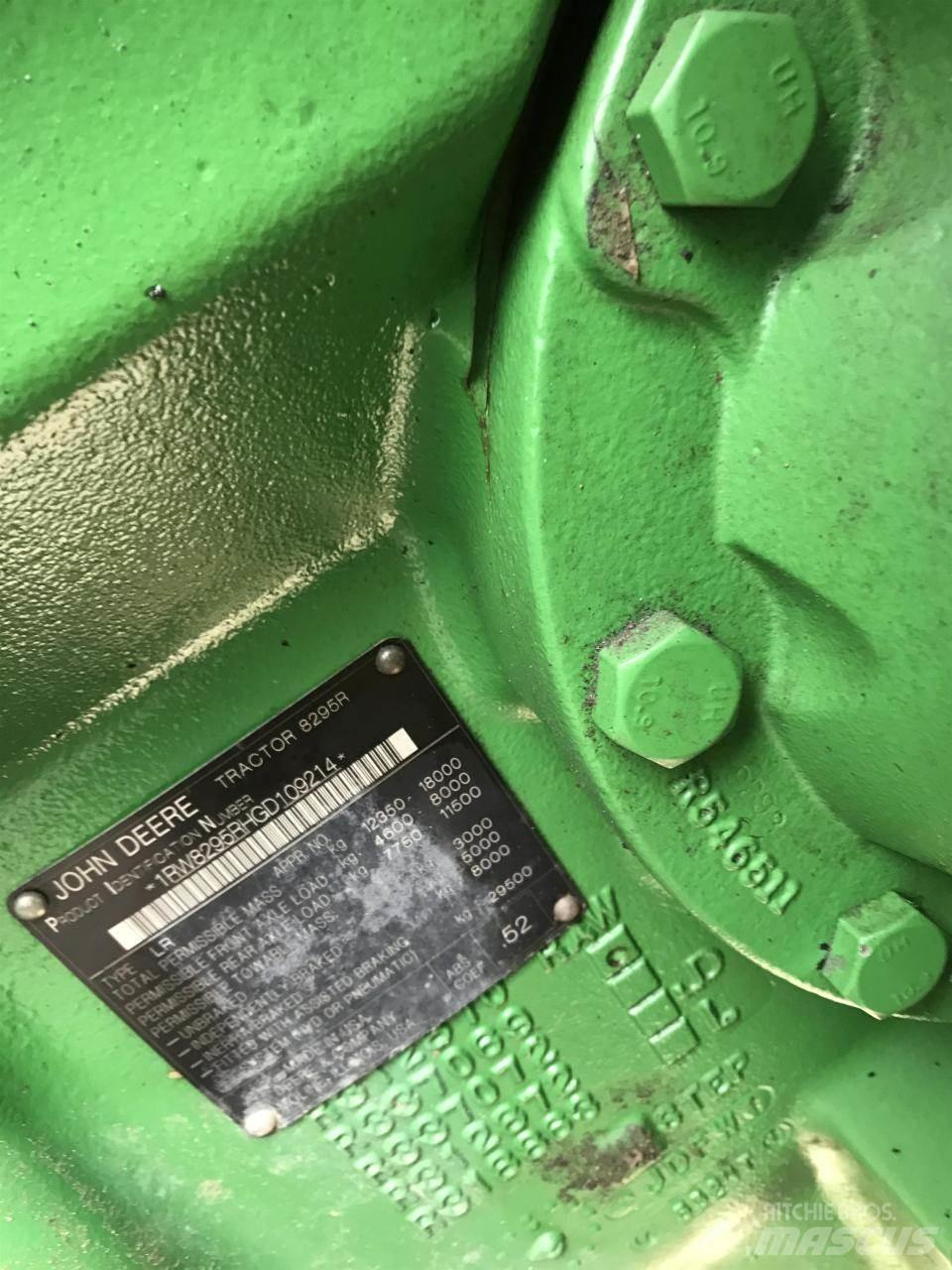 John Deere 8295R Tractoren