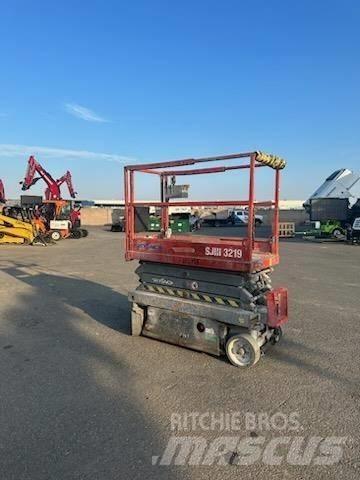 SkyJack SJIII3219 Schaarhoogwerkers