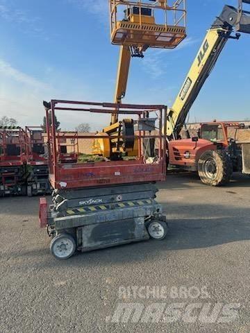 SkyJack SJIII3219 Schaarhoogwerkers