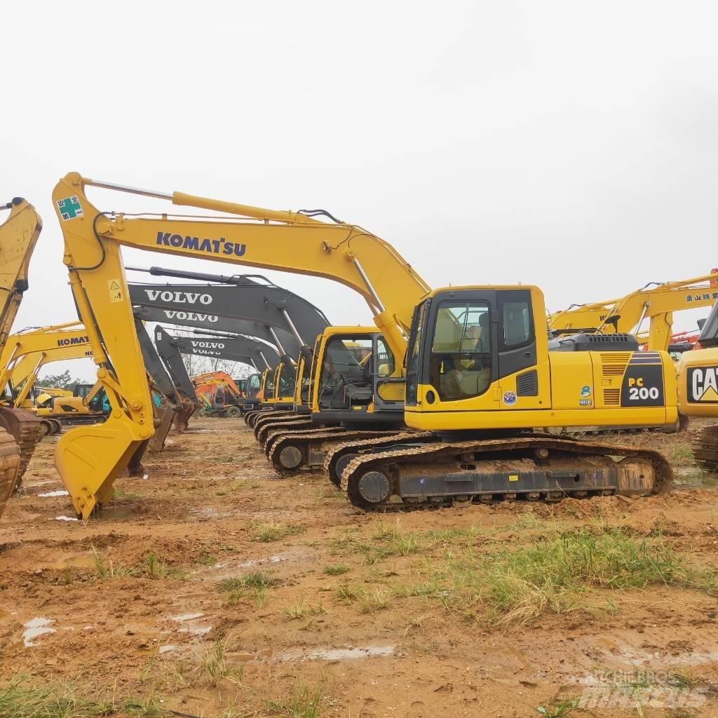 Komatsu PC200-8 Rupsgraafmachines