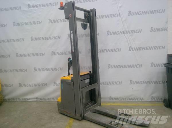 Jungheinrich EJC 220 Stapelaar meeloop