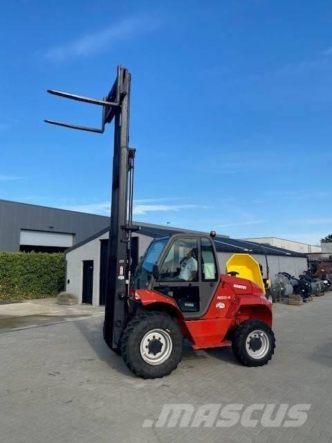 Manitou M 30.4 Vorkheftruck voor zwaar terrein