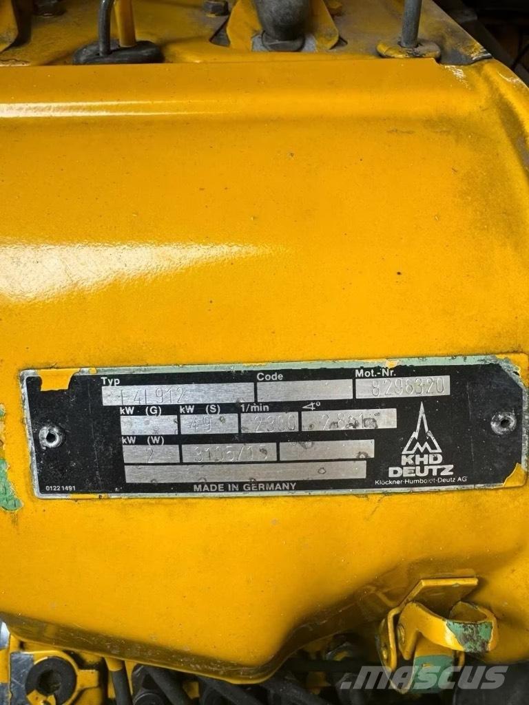 Atlas AR 72 Wielladers