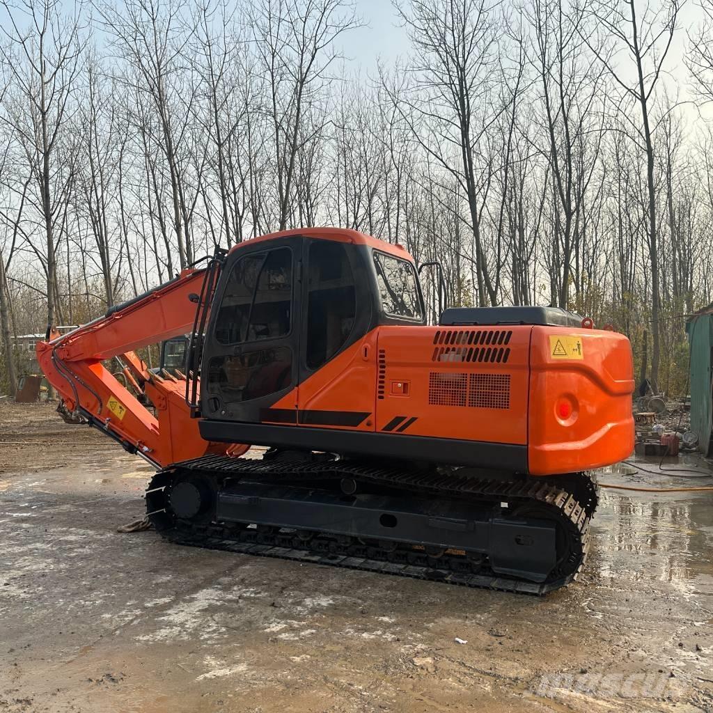 Doosan DX140 Rupsgraafmachines