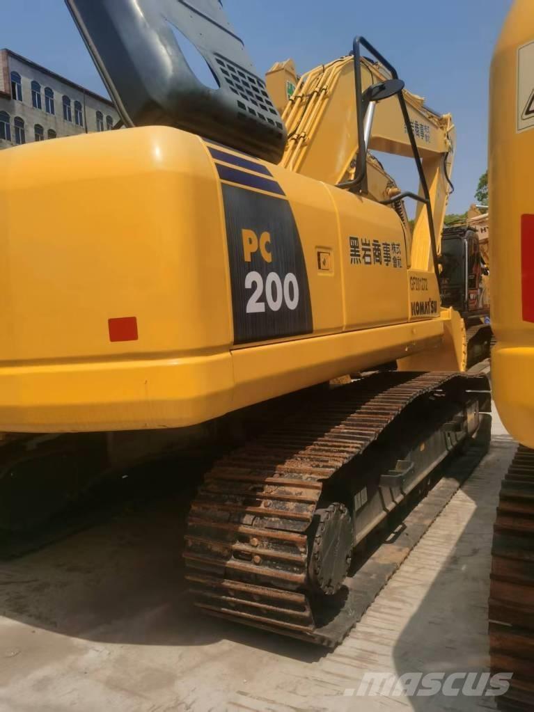 Komatsu PC 200-8 Rupsgraafmachines
