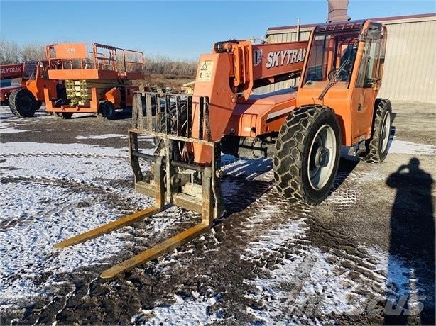 SkyTrak 8042 Verreikers