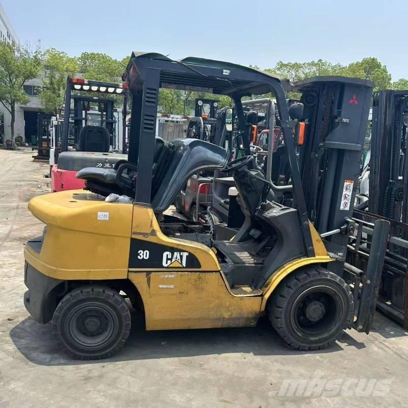 CAT 30 Diesel heftrucks
