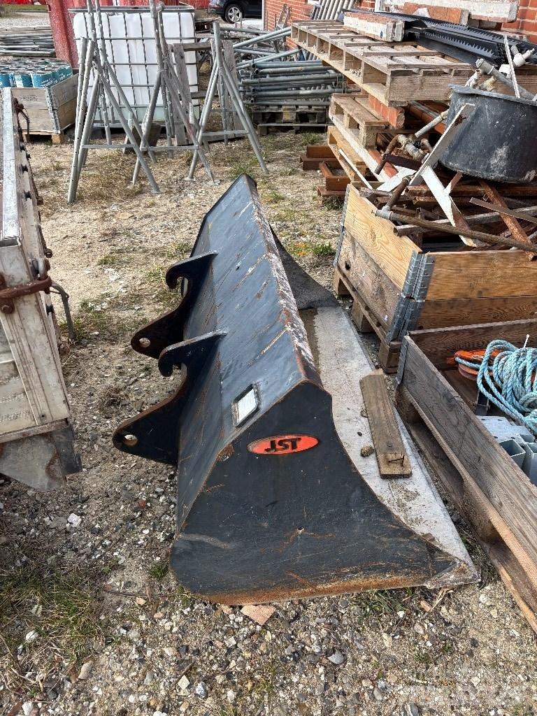 Kubota 4815 Verreikers