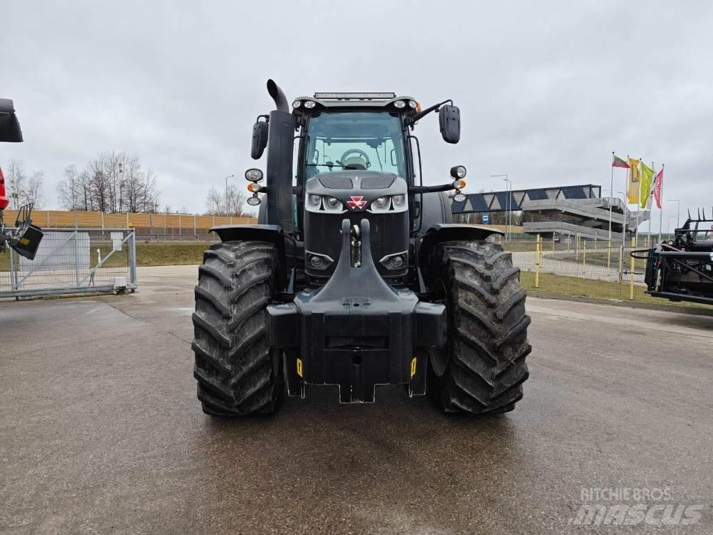 Massey Ferguson 8740 Tractoren