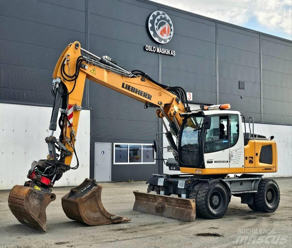 Liebherr A 916 Wielgraafmachines