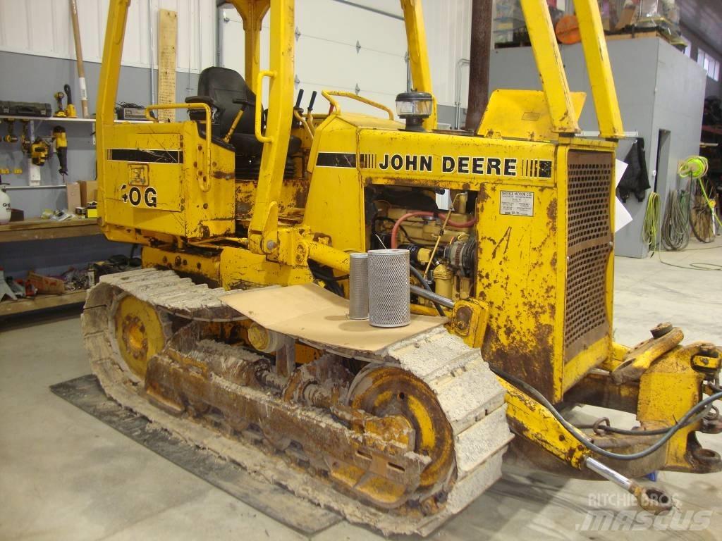 DEERE 450G Rupsdozers