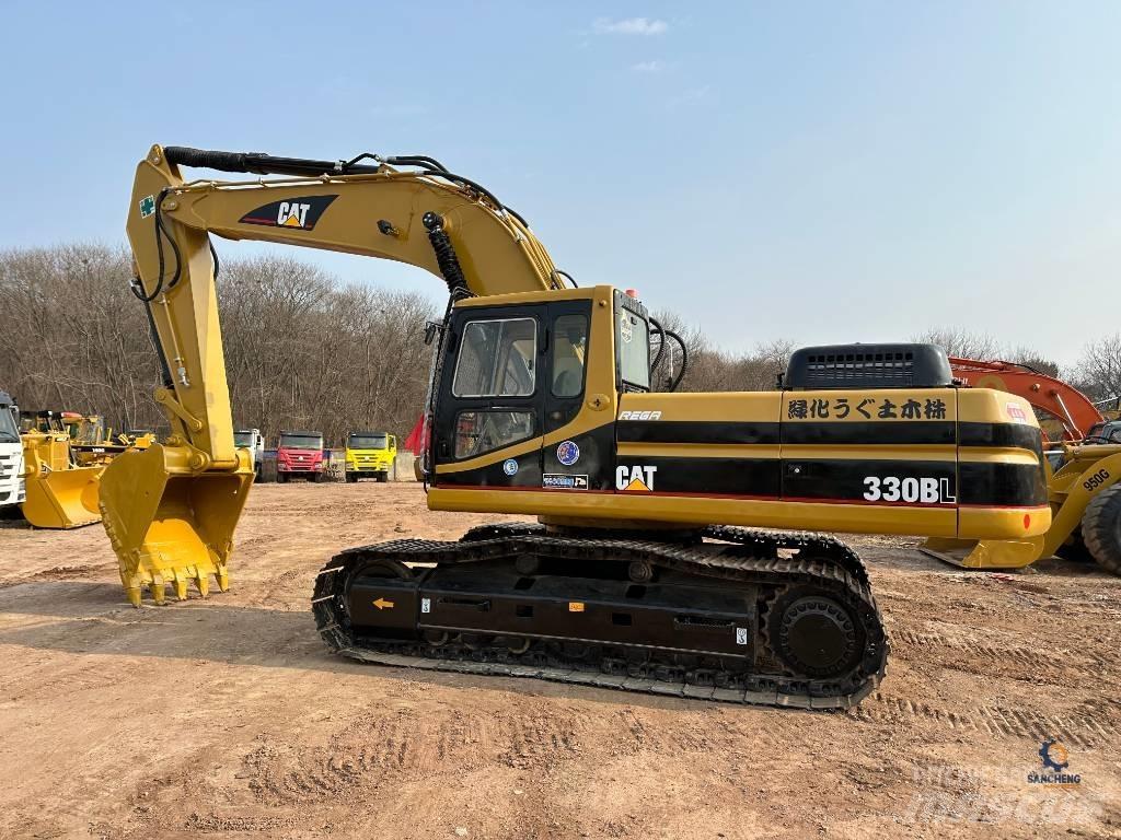 CAT 330 B L Rupsgraafmachines