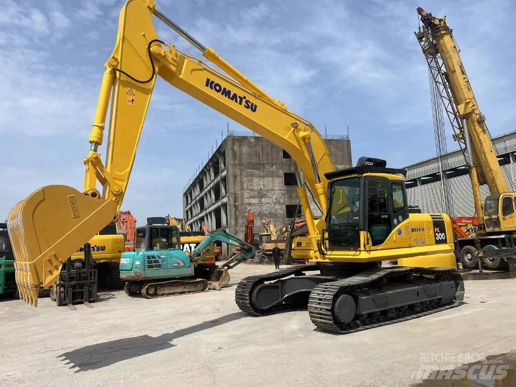Komatsu PC 300 Rupsgraafmachines