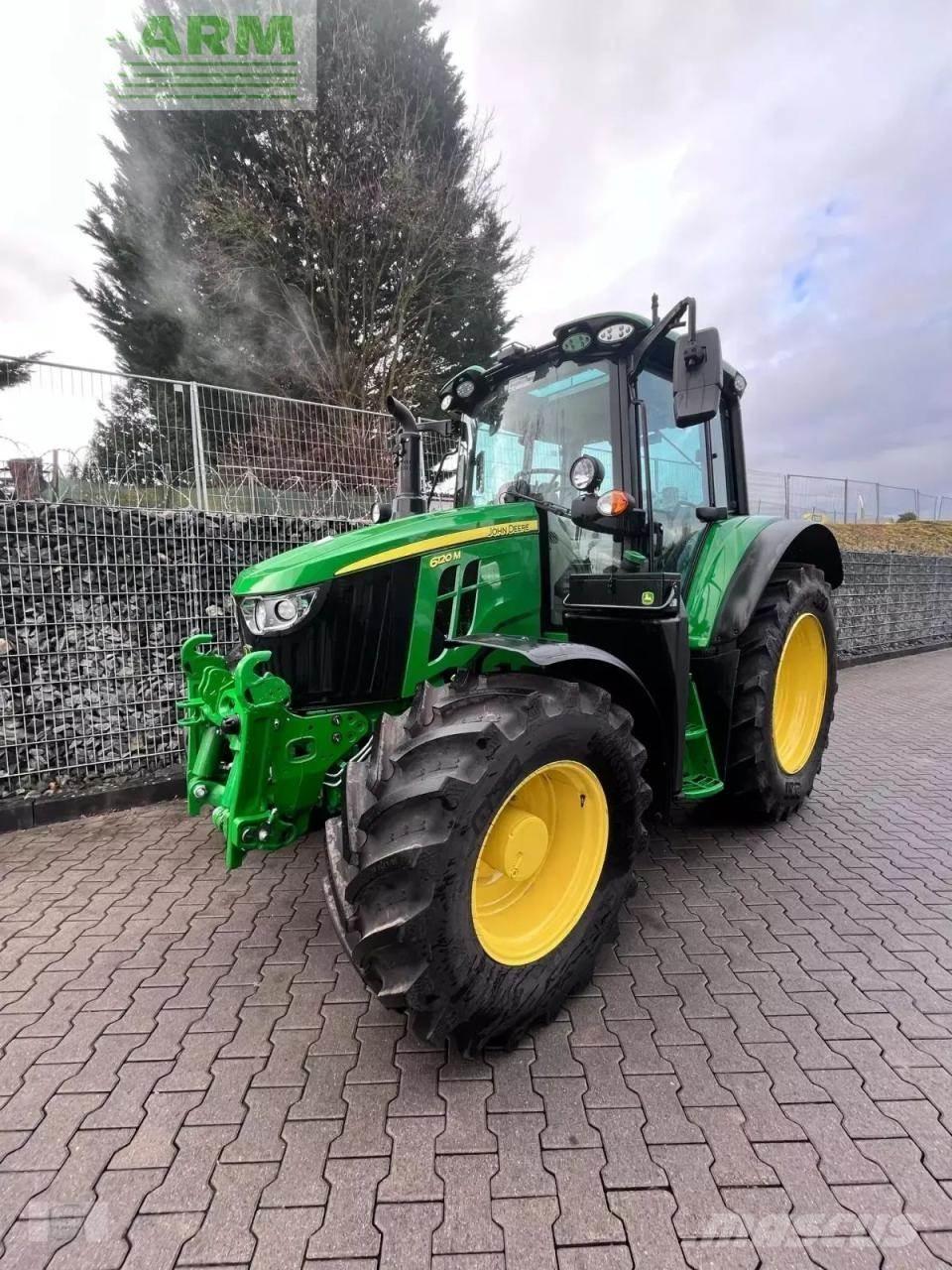 John Deere 6120m Tractoren