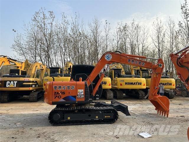 Hitachi ZX70 Rupsgraafmachines