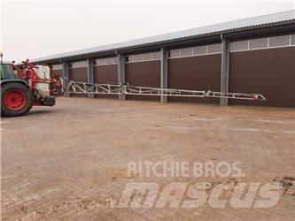 Kuhn Altis 1800L Getrokken spuitmachines