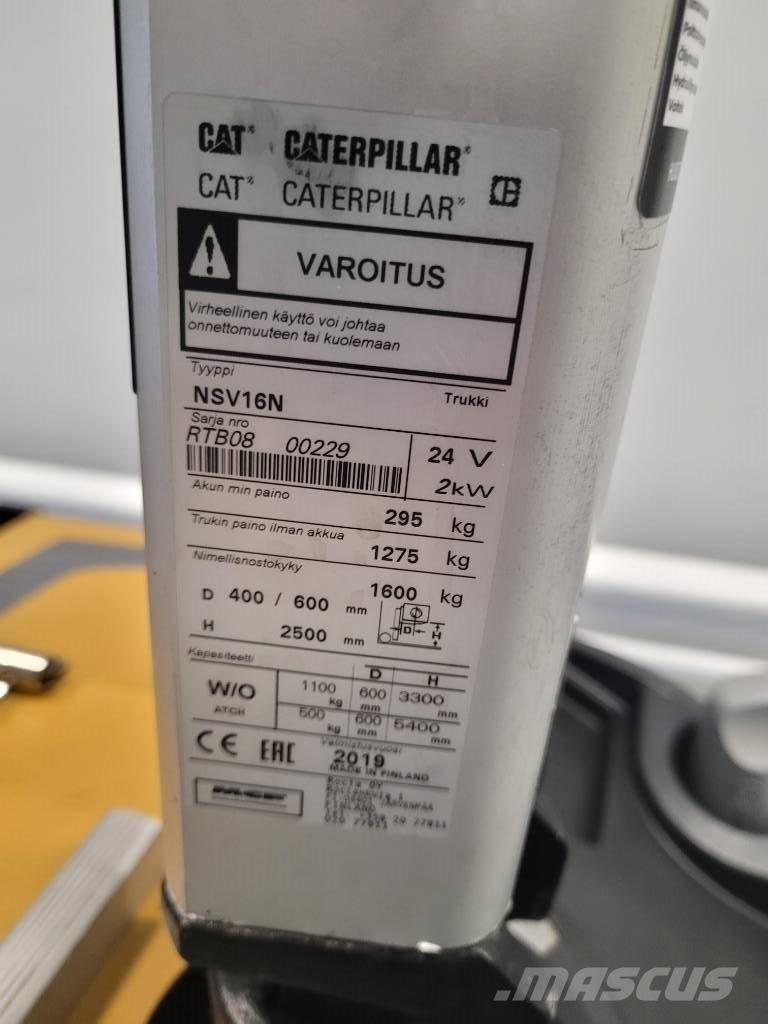 CAT NSV 16N Zelfrijdende stapelaars