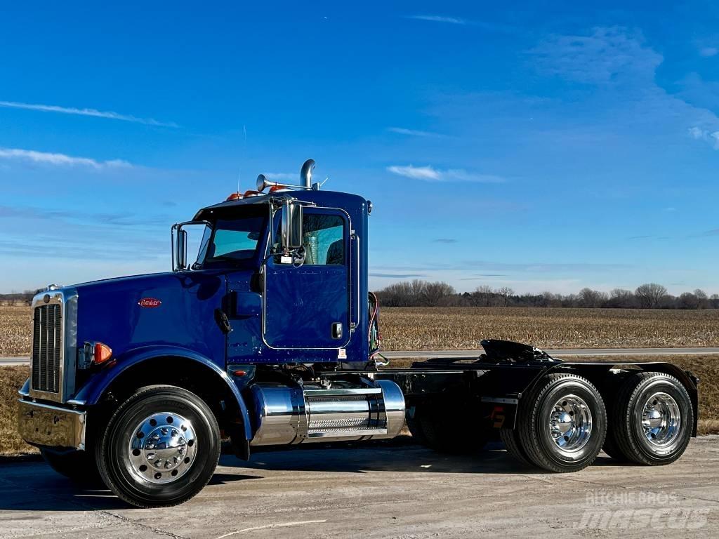 Peterbilt 365 Trekkers